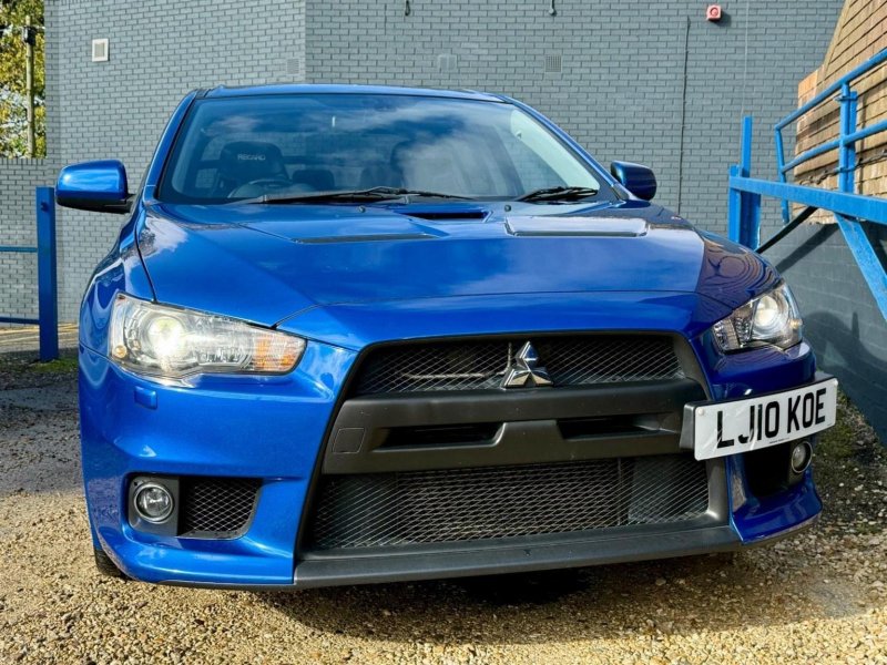 MITSUBISHI LANCER