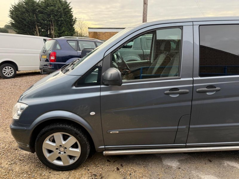 MERCEDES-BENZ VITO