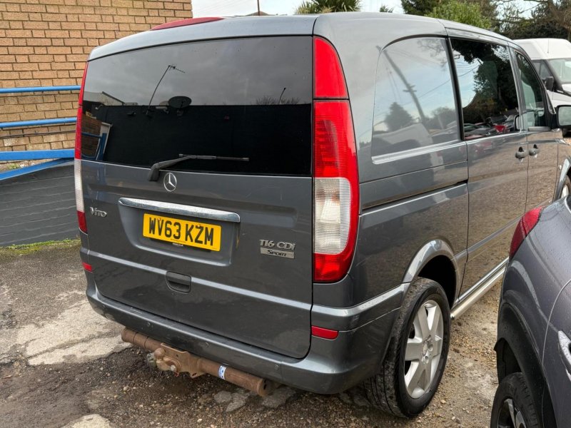 MERCEDES-BENZ VITO
