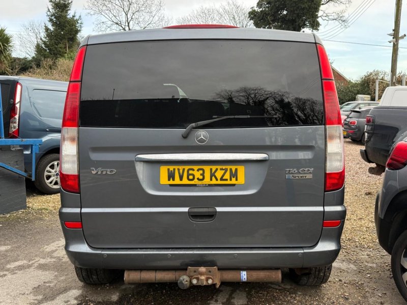 MERCEDES-BENZ VITO