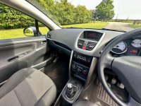 PEUGEOT 207 CC