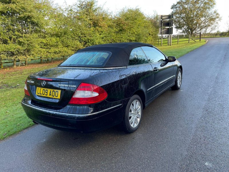 MERCEDES-BENZ CLK