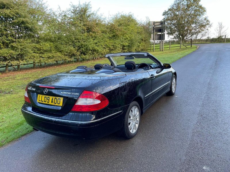 MERCEDES-BENZ CLK