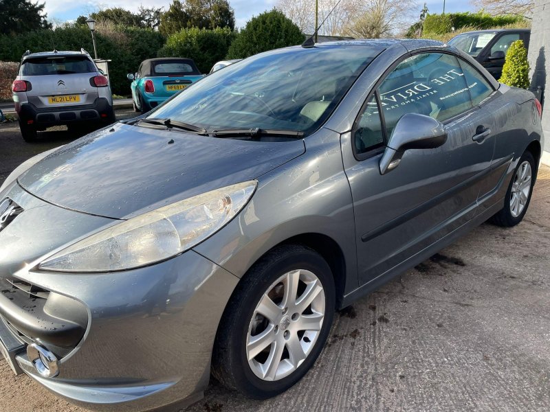 PEUGEOT 207 CC