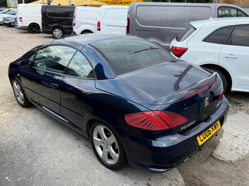PEUGEOT 307