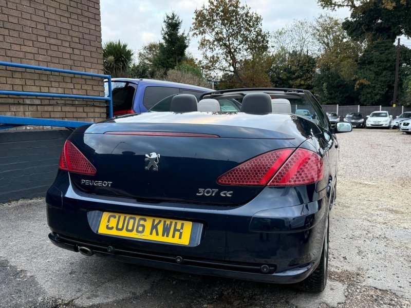 PEUGEOT 307