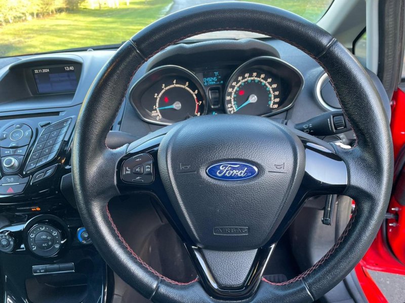 FORD FIESTA