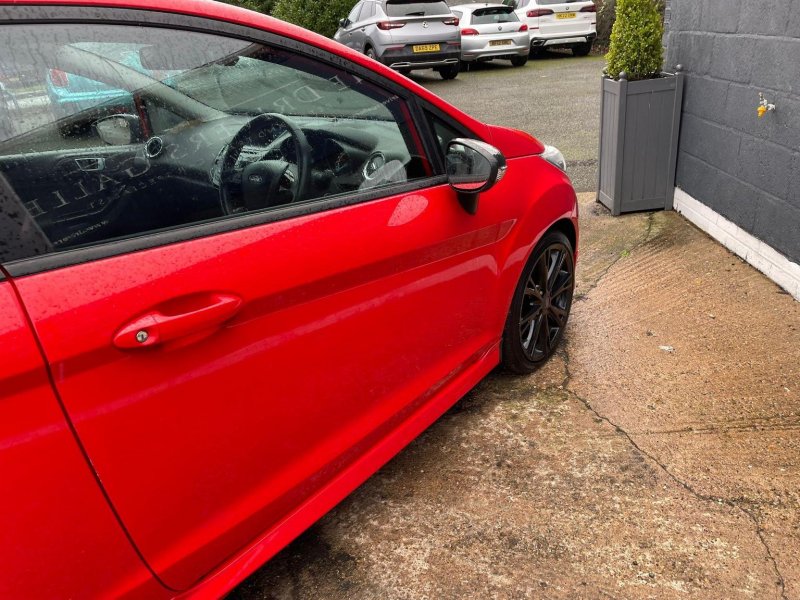 FORD FIESTA