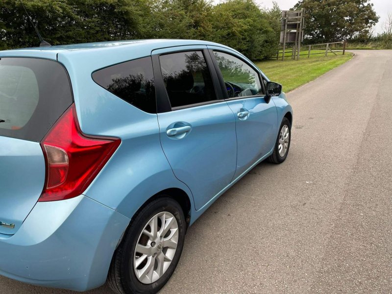 NISSAN NOTE