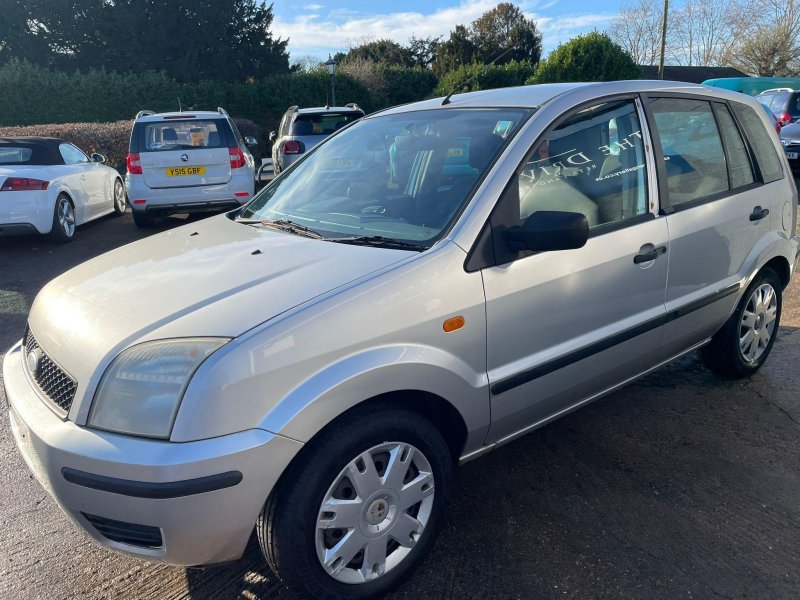 FORD FUSION