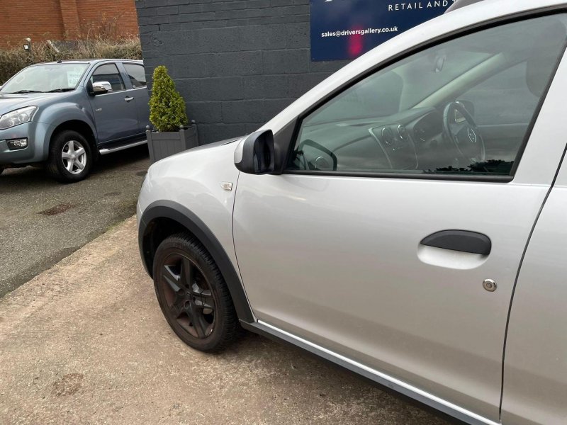 DACIA SANDERO STEPWAY