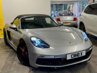 PORSCHE 718