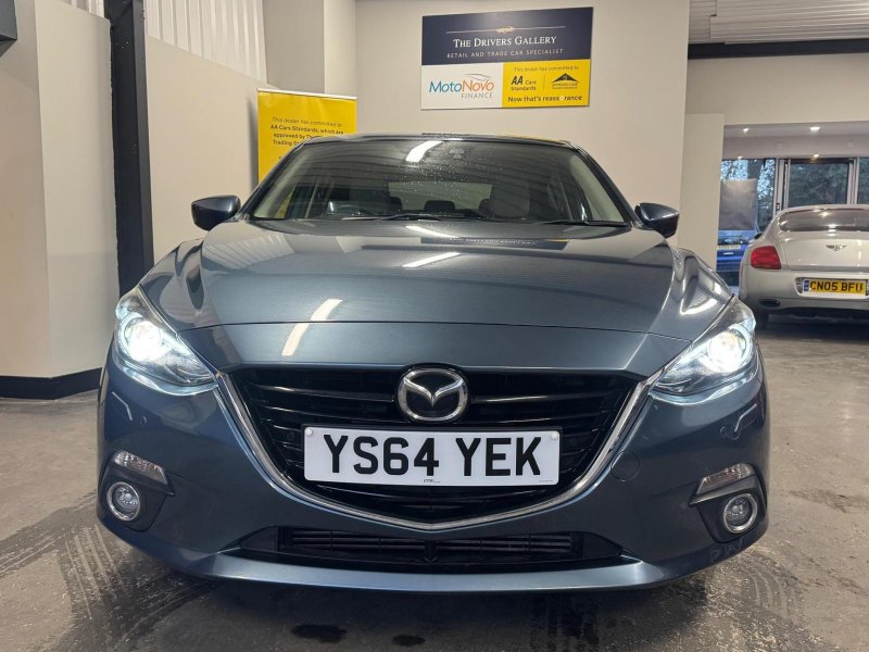 MAZDA MAZDA3
