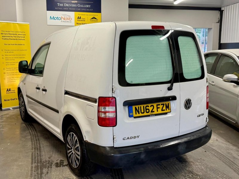 VOLKSWAGEN CADDY