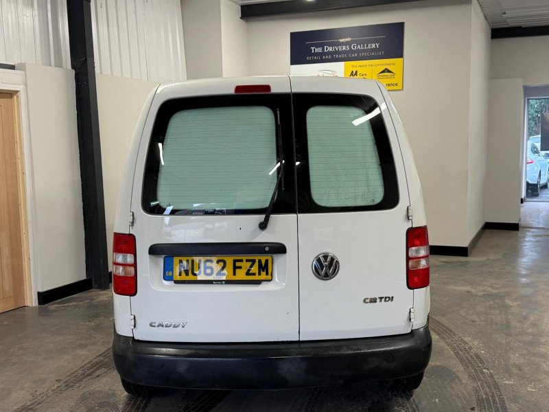 VOLKSWAGEN CADDY