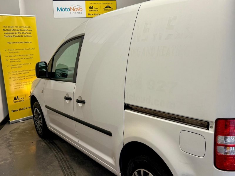 VOLKSWAGEN CADDY