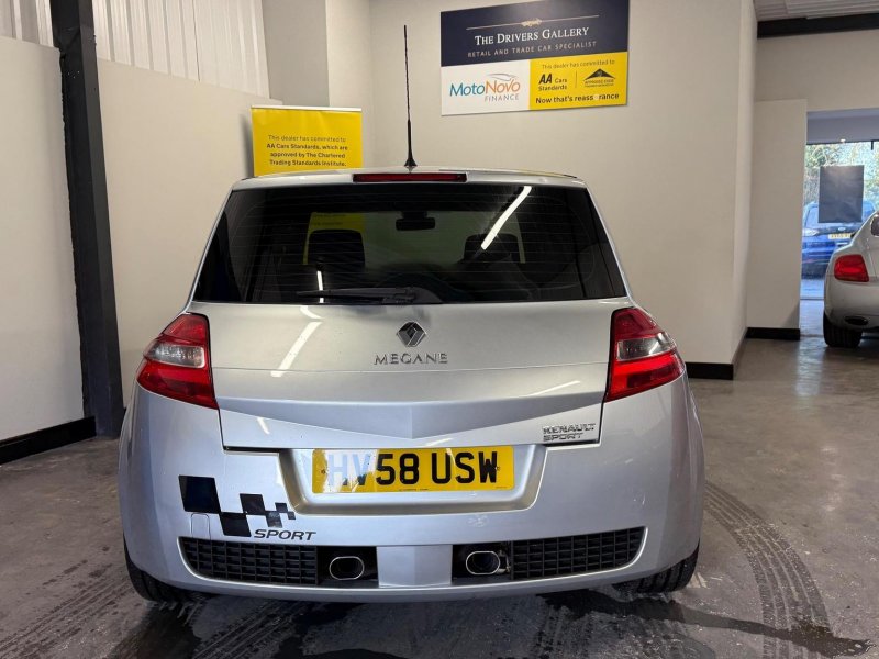 RENAULT MEGANE