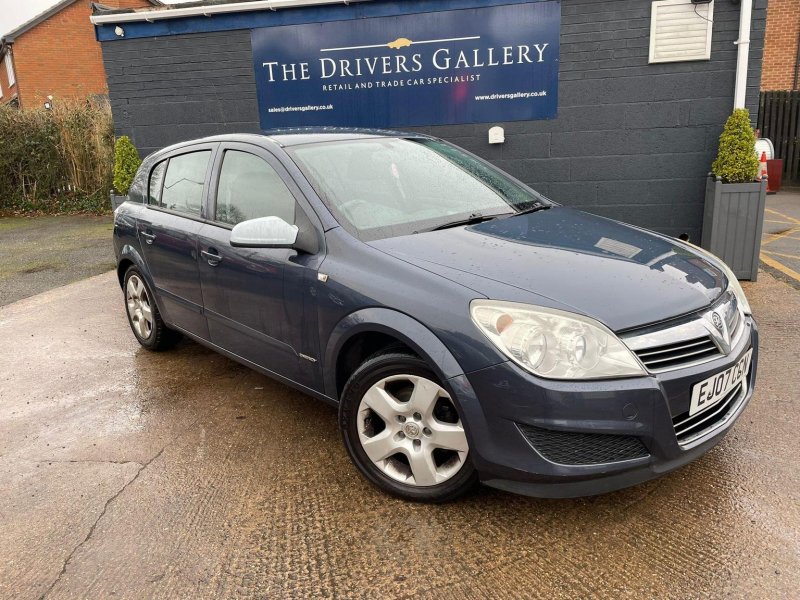 VAUXHALL ASTRA