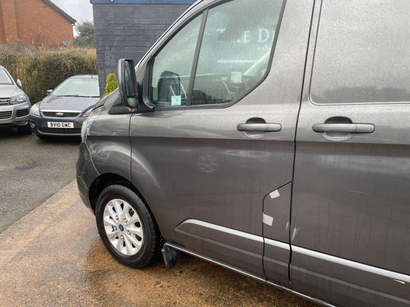 FORD TRANSIT CUSTOM