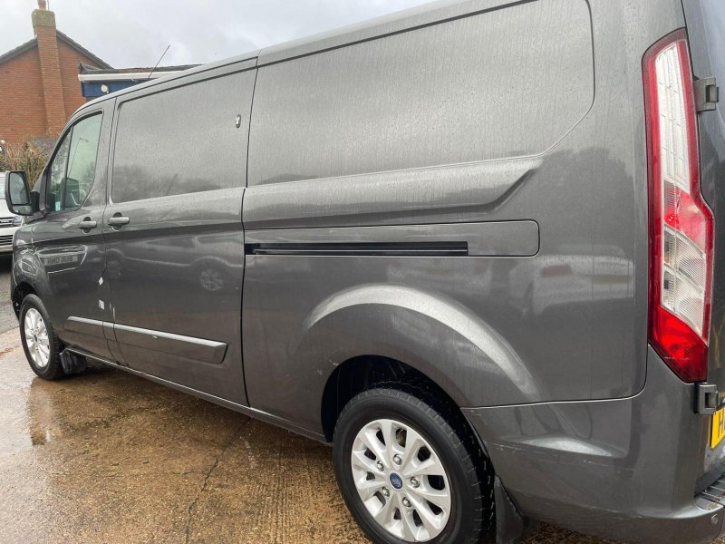 FORD TRANSIT CUSTOM