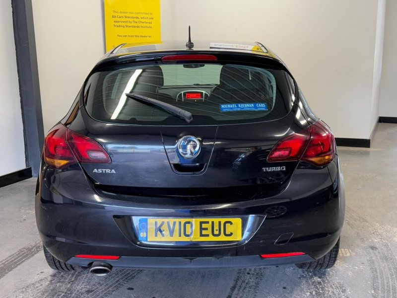 VAUXHALL ASTRA