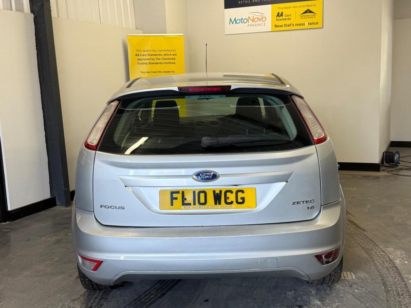 FORD FOCUS