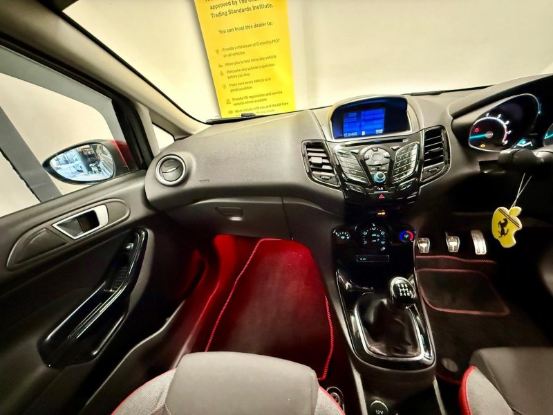 FORD FIESTA