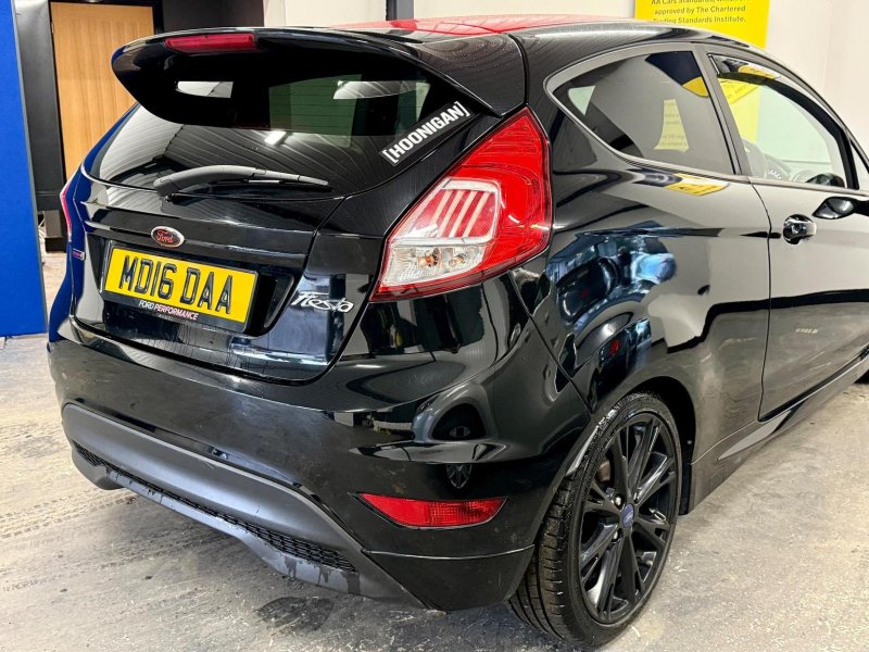 FORD FIESTA