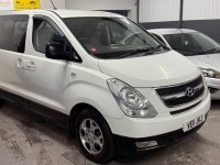 HYUNDAI I800