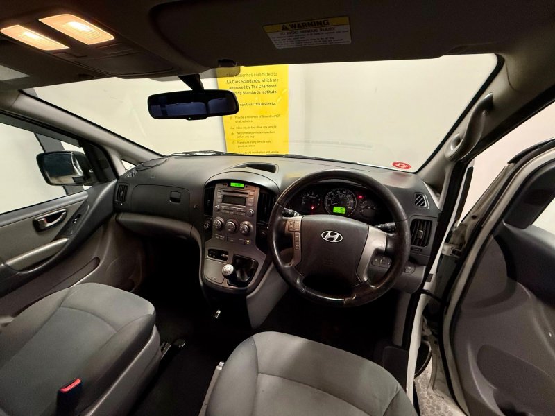 HYUNDAI I800