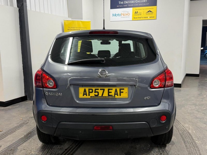 NISSAN QASHQAI