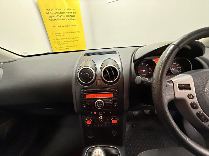NISSAN QASHQAI