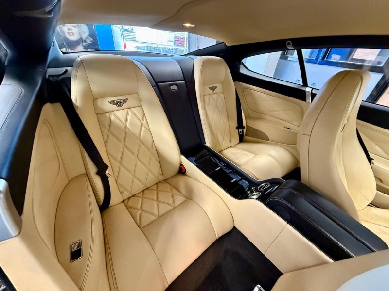 BENTLEY CONTINENTAL