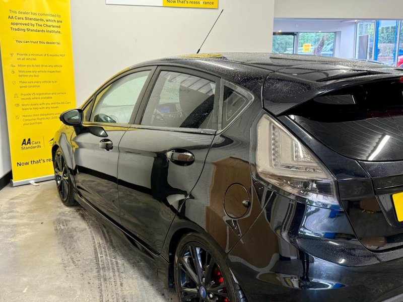 FORD FIESTA