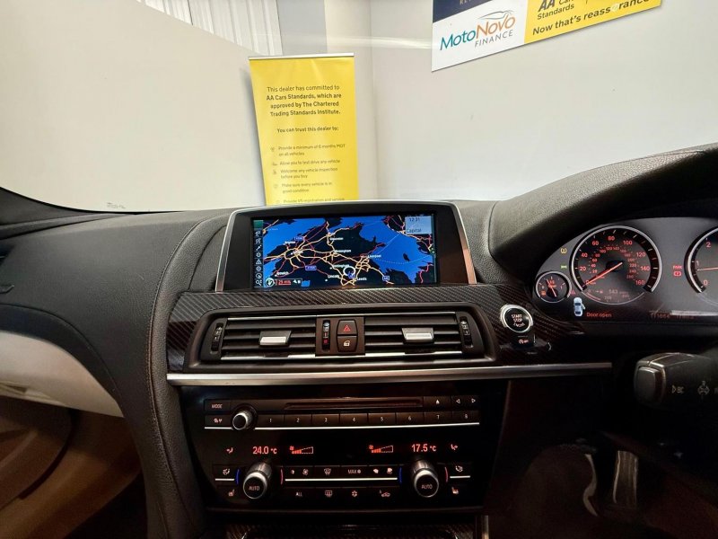 BMW 6 SERIES