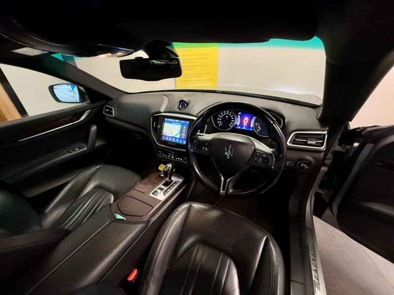 MASERATI GHIBLI