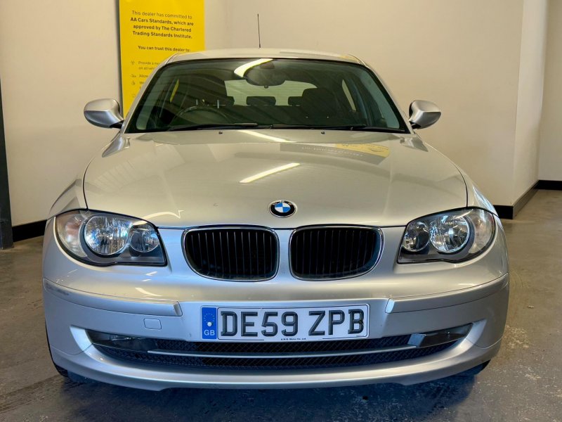BMW 1 SERIES