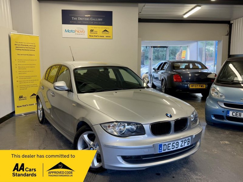 BMW 1 SERIES