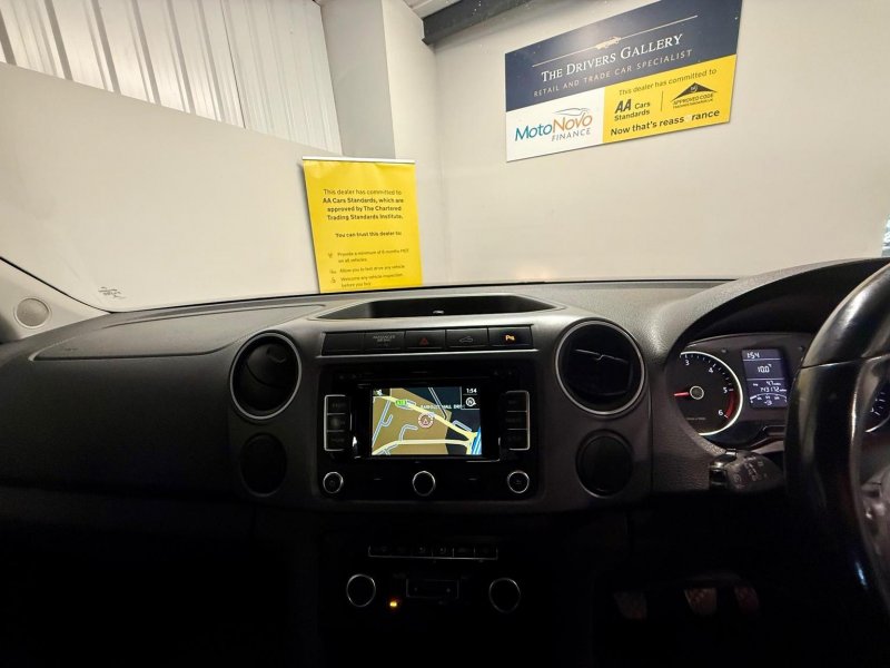 VOLKSWAGEN AMAROK