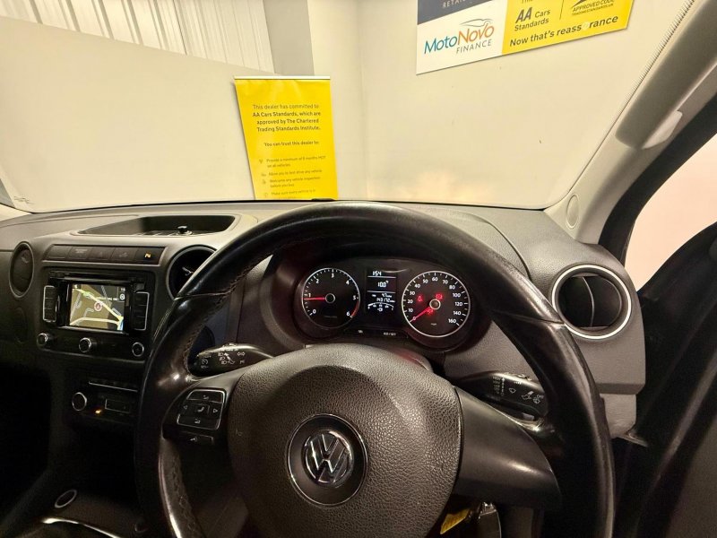 VOLKSWAGEN AMAROK