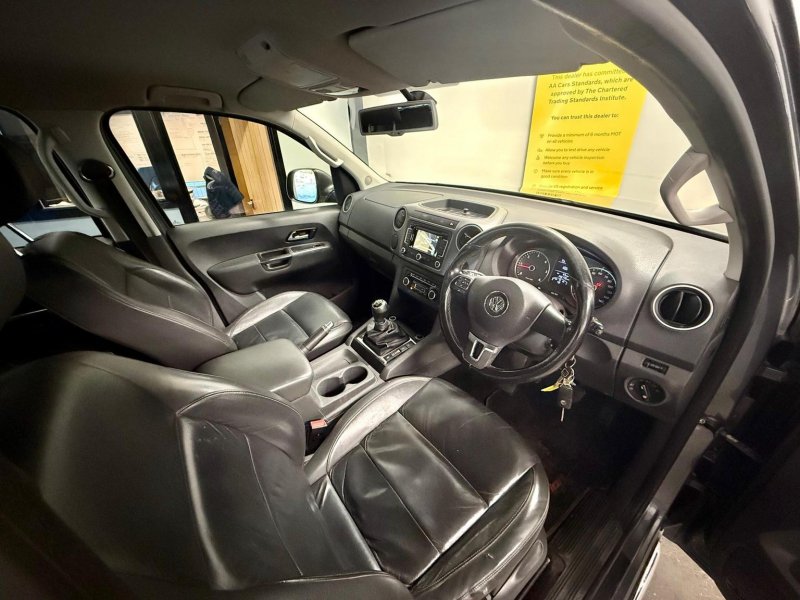 VOLKSWAGEN AMAROK
