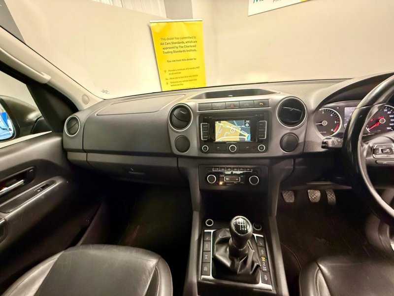 VOLKSWAGEN AMAROK
