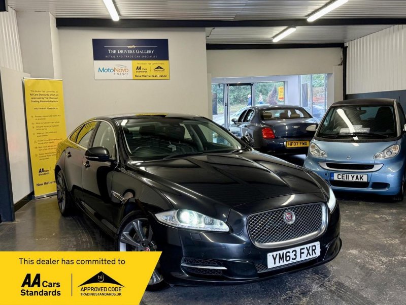 JAGUAR XJ