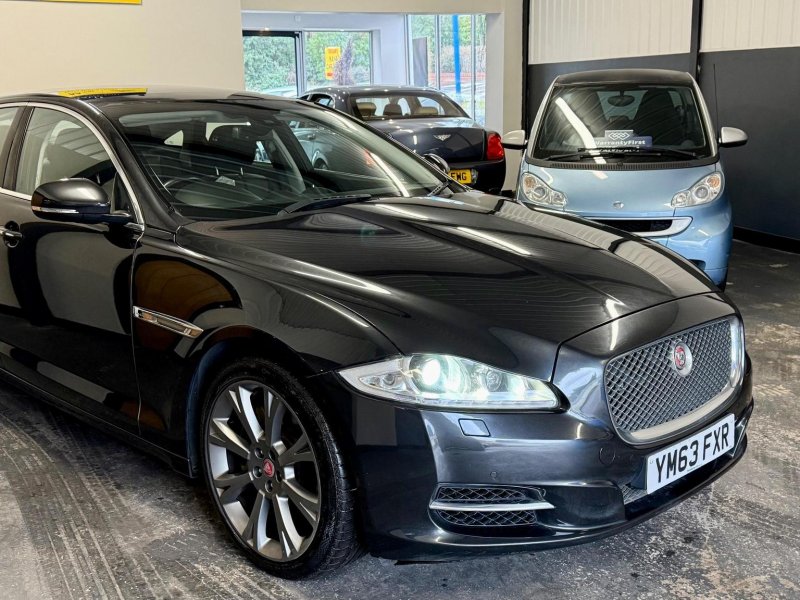 JAGUAR XJ