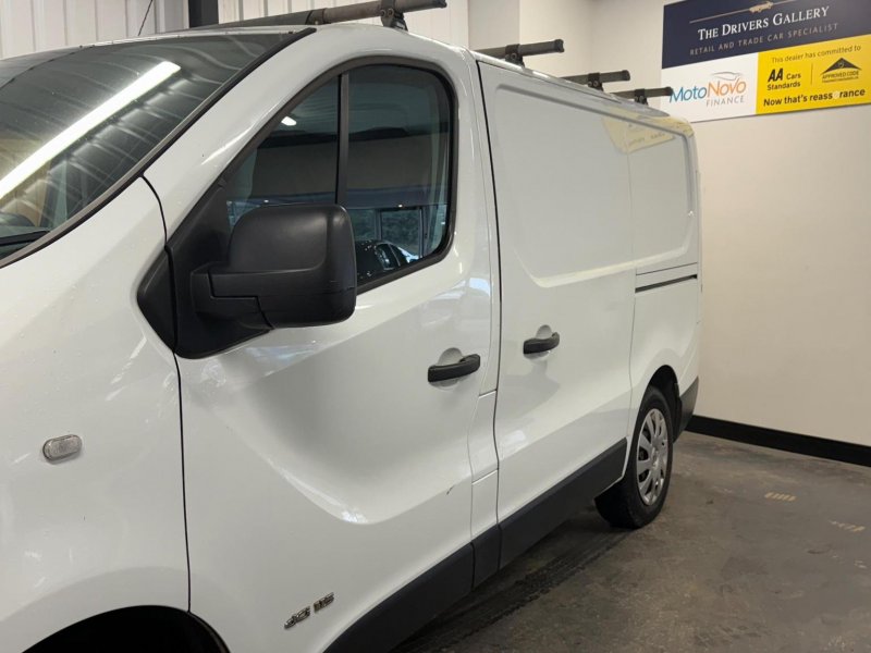 RENAULT TRAFIC