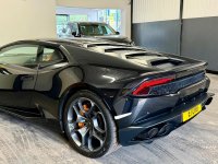 LAMBORGHINI HURACAN
