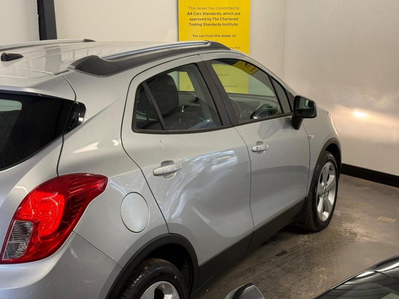 VAUXHALL MOKKA