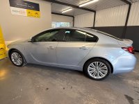 VAUXHALL INSIGNIA