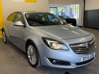 VAUXHALL INSIGNIA