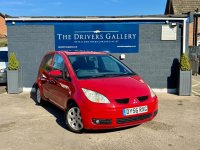 MITSUBISHI COLT